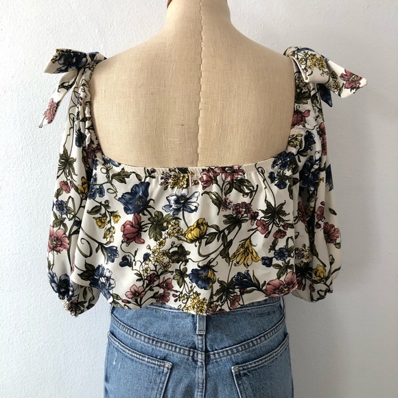 MISA Los Angeles | Floral Crop Top - Picture 5 of 12